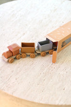 Load image into Gallery viewer, Silicone Train Set