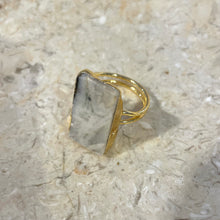 Load image into Gallery viewer, Irma Stone Ring