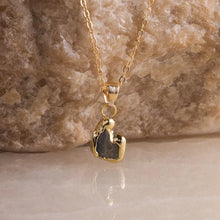 Load image into Gallery viewer, Adara Stone Necklace