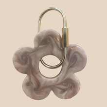 Load image into Gallery viewer, Handmade Daisy Keyring | Choc Mauve