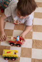 Load image into Gallery viewer, Fire Engine