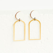 Load image into Gallery viewer, Arches Earring | White