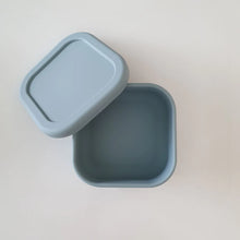 Load image into Gallery viewer, Silicone Square Sandwich Box | Dusty Blue 
