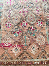 Load image into Gallery viewer, Vintage Moroccan Boujaad Rug | 240x170cm
