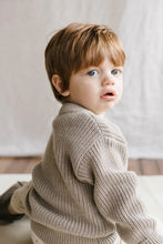 Load image into Gallery viewer, Leon Knitted Jumper - Lait Marle
