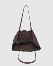 Load image into Gallery viewer, Sawyer Suedette Tote Bag | Chocolate
