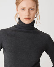 Load image into Gallery viewer, Clarisse Turtleneck Sweater | Charcoal
