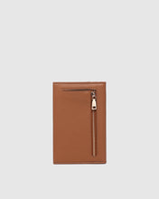 Load image into Gallery viewer, Venice Passport Holder | Toffee
