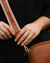 Load image into Gallery viewer, Bianca Crossbody Bag | Tan
