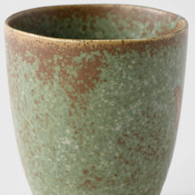 Load image into Gallery viewer, Yunomi Cup 200ml Green Fade Glaze
