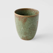 Load image into Gallery viewer, Yunomi Cup 200ml Green Fade Glaze
