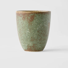 Load image into Gallery viewer, Yunomi Cup 200ml Green Fade Glaze
