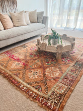 Load image into Gallery viewer, Vintage Moroccan Boujaad Rug | 240x170cm
