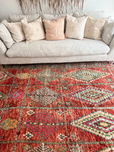 Load image into Gallery viewer, Vintage Moroccan Boujaad Rug | 350x210cm
