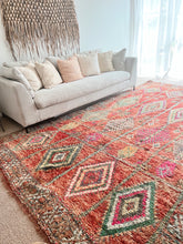 Load image into Gallery viewer, Vintage Moroccan Boujaad Rug | 350x210cm
