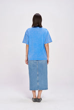 Load image into Gallery viewer, Caravan Baddie Oversize Tee
