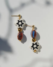 Load image into Gallery viewer, Asta Earrings
