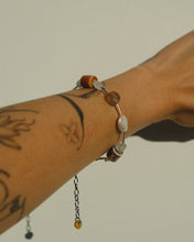 Load image into Gallery viewer, Rie Bracelet

