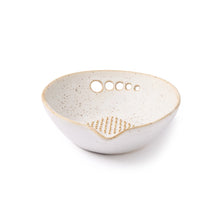 Load image into Gallery viewer, Francis Ceramic Grate/Serve Dish 13x10cm

