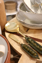 Load image into Gallery viewer, Peas Spreader
