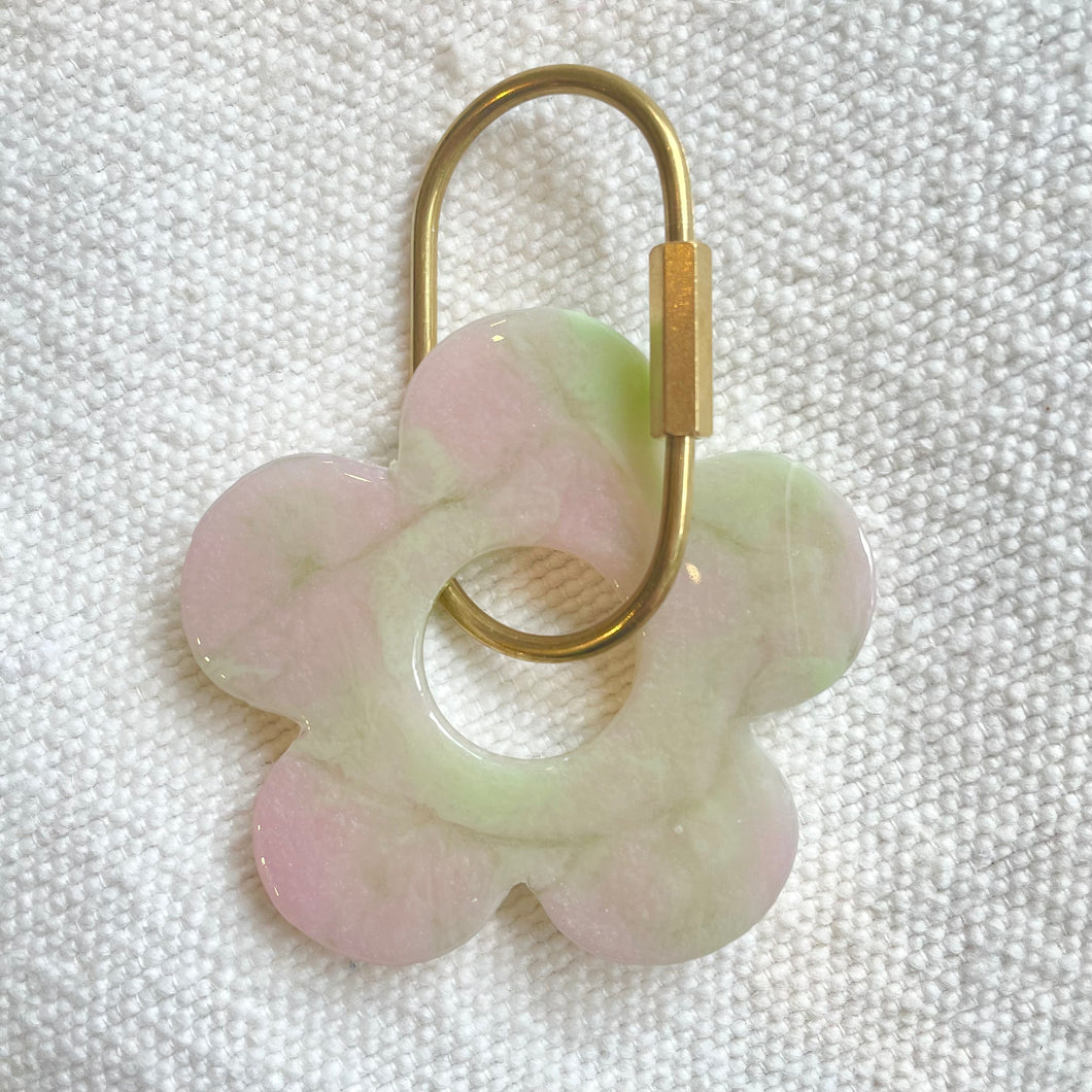 Handmade Daisy Keyring | Mint Swirl