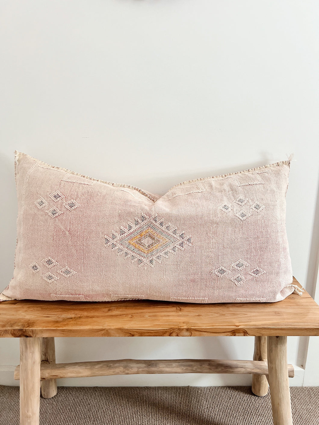 Cactus Silk Lumbar Cushion Cover 100x50 | Faded Pink