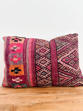 Load image into Gallery viewer, Vintage Moroccan Boujaad Cushion Cover #3 | 55x40
