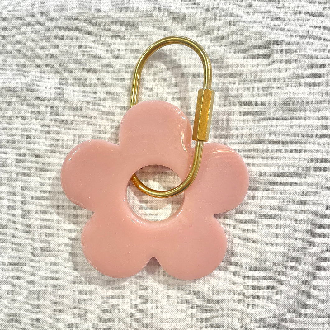 Handmade Daisy Keyring | Blush