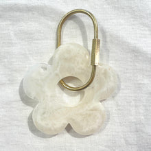 Load image into Gallery viewer, Handmade Daisy Keyring | White Cloud
