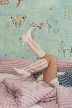 Load image into Gallery viewer, Lemon Zest Daisy  | Bonnie Gray
