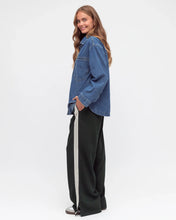 Load image into Gallery viewer, Demin Jacket | Indigo
