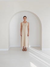 Load image into Gallery viewer, KNIT DRESS | LATTE (WOMEN&#39;S)
