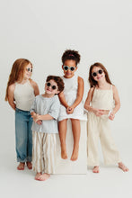 Load image into Gallery viewer, Kids Shades Bear | Biscuit
