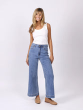 Load image into Gallery viewer, Hunter Jeans | Blue
