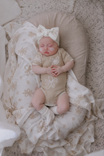 Load image into Gallery viewer, SWADDLE | GIA
