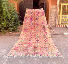 Load image into Gallery viewer, Vintage Moroccan Boujaad Rug | 422 x 212 *Seconds Sale
