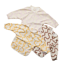 Load image into Gallery viewer, Smock Bib | Mocha
