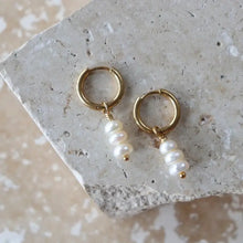 Load image into Gallery viewer, Mallow Stack Earrings
