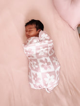 Load image into Gallery viewer, WRAP - Bamboo/Cotton | Pink Soli
