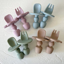 Load image into Gallery viewer, Easy-grip BLW spoon &amp; fork set | Rose
