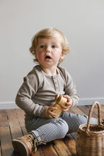 Load image into Gallery viewer, Organic Cotton Fine Rib Legging - Jean Stripe Onyx
