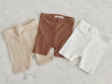 Load image into Gallery viewer, Ribbed Bikeshorts | Cream
