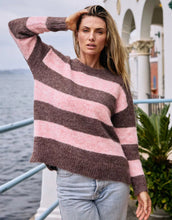 Load image into Gallery viewer, Worthier Mika Knit Jumper - Chocolate/Pink
