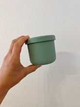 Load image into Gallery viewer, small-silicone lunch bowl
