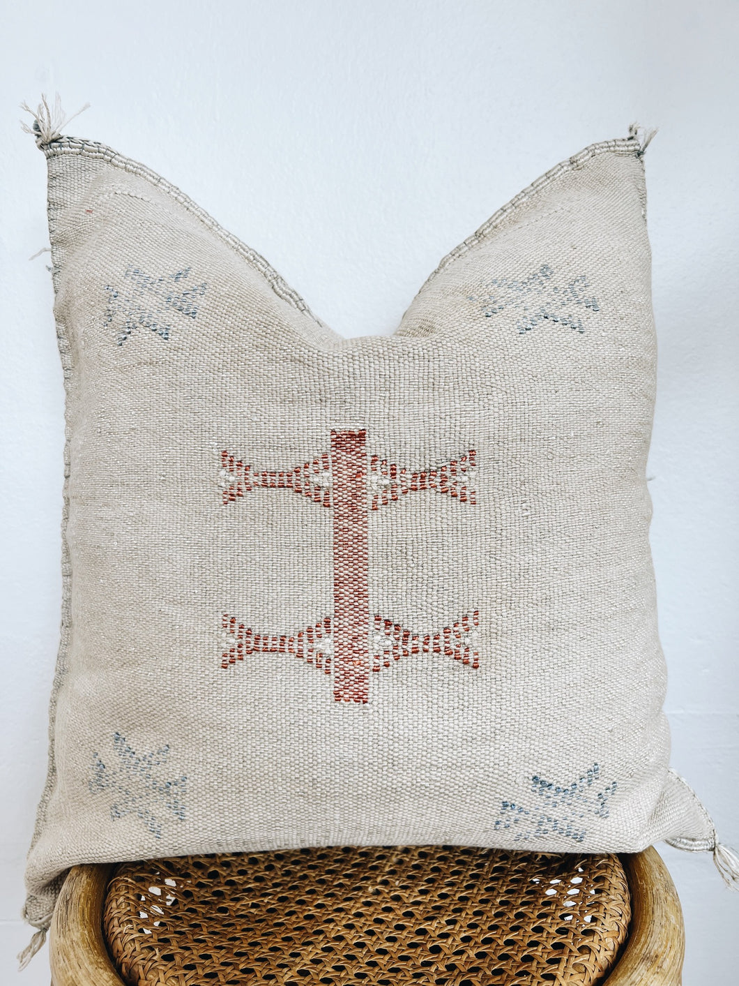 cactus silk pillow oatmeal 