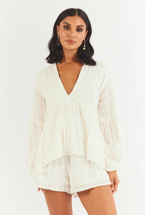 Zoe Shorts | White Stripe